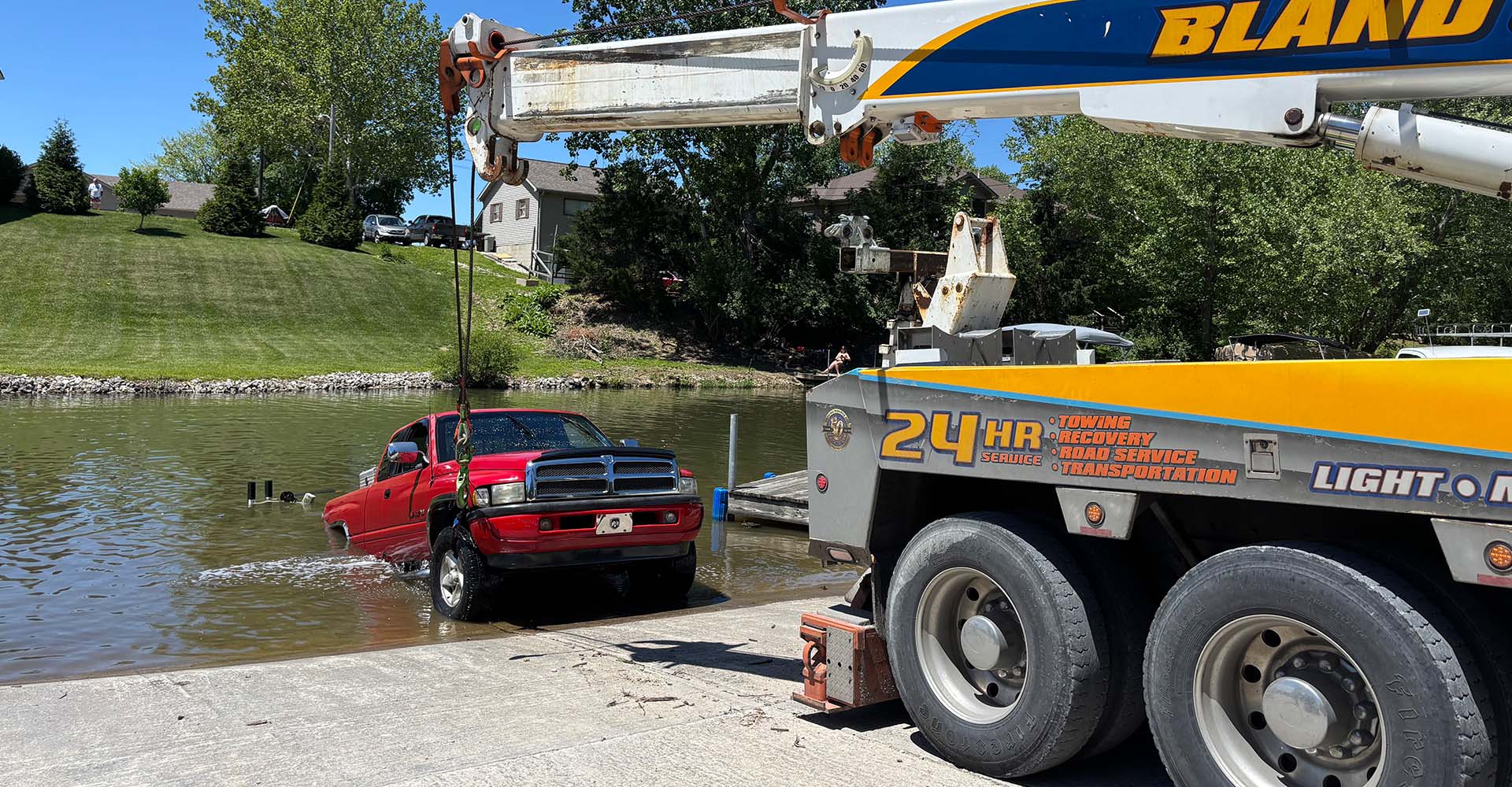 Towing In Bloomington In | Bland'S Wrecker Service